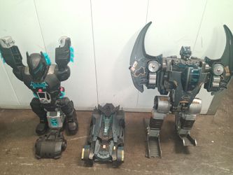 3 Batman Large Transformer Action Figure
