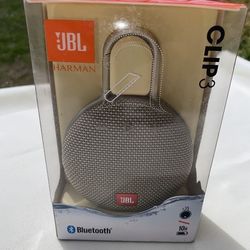 Clip3 JBL Speaker