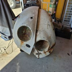 VW Bug Front Fenders
