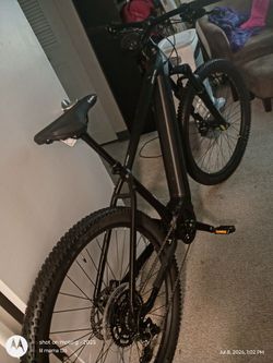 Ozark trail mountain bike (electric)