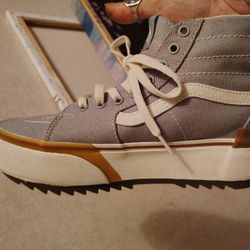 Vans men's size 7mew style High Tops