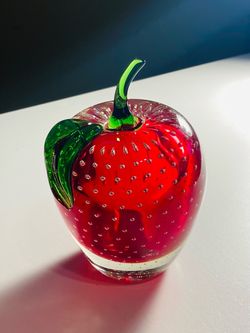 Beautiful Vintage Murano Glass Apple Bullicante Sommerso Controlled Bubble Paperweight. No Chips. Great Gift