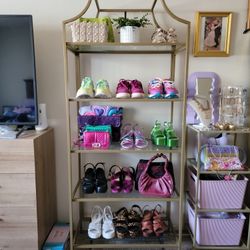Gold Shelfs (Read Description)