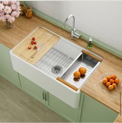 Fireclay farmhouse kitchen sink new in box