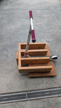 Scooter stand