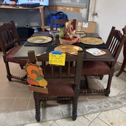 Table With 4 Chairs