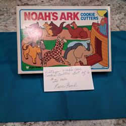 Vintage NOAH'S ARk cookie Cutter Set