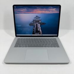 Microsoft Surface Laptop Studio 1 1964 14.4" i5-11300H 3.1GHz 16GB RAM 256GB SSD