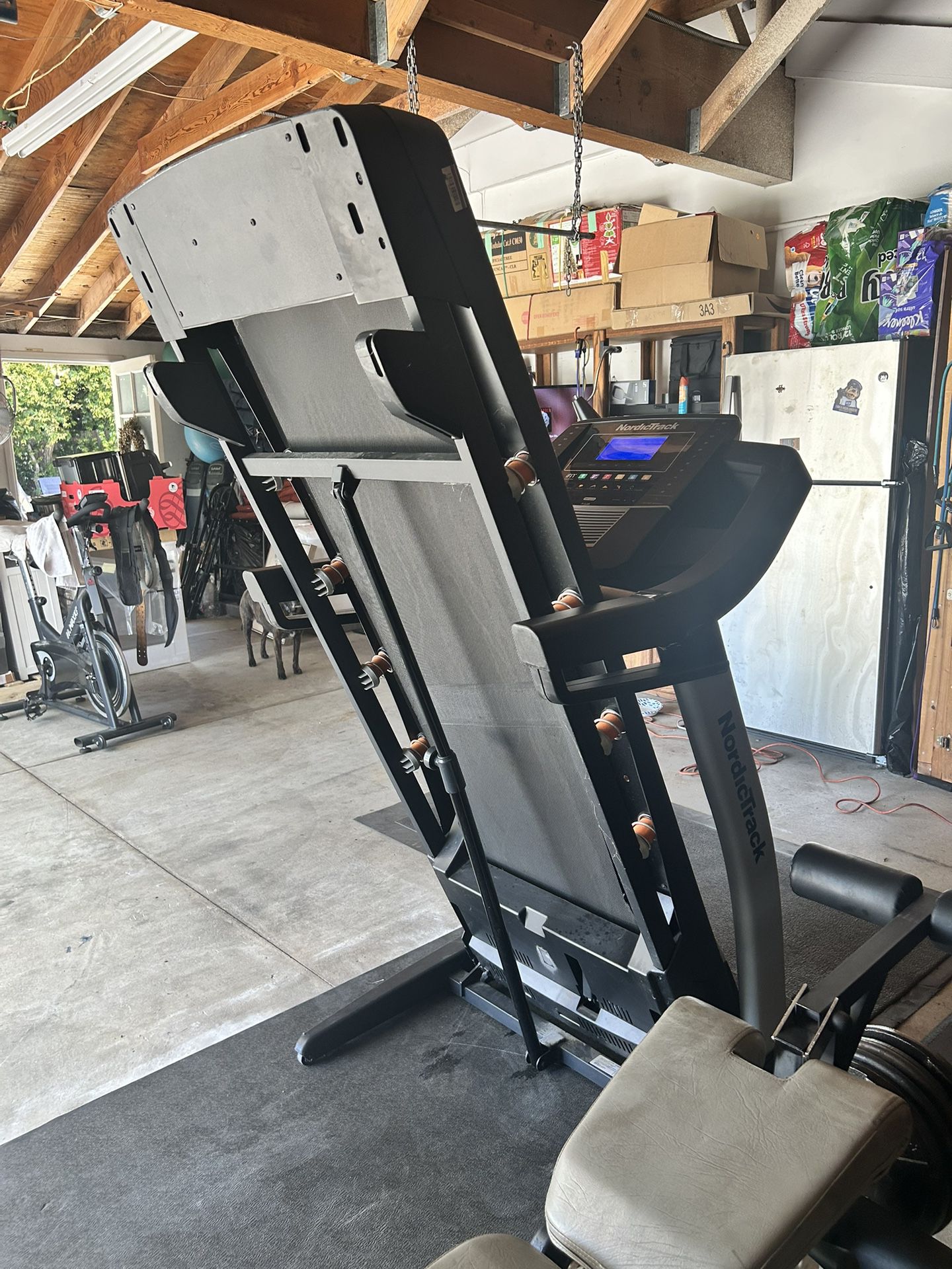 Nordicktrack C900 Folding Treadmill