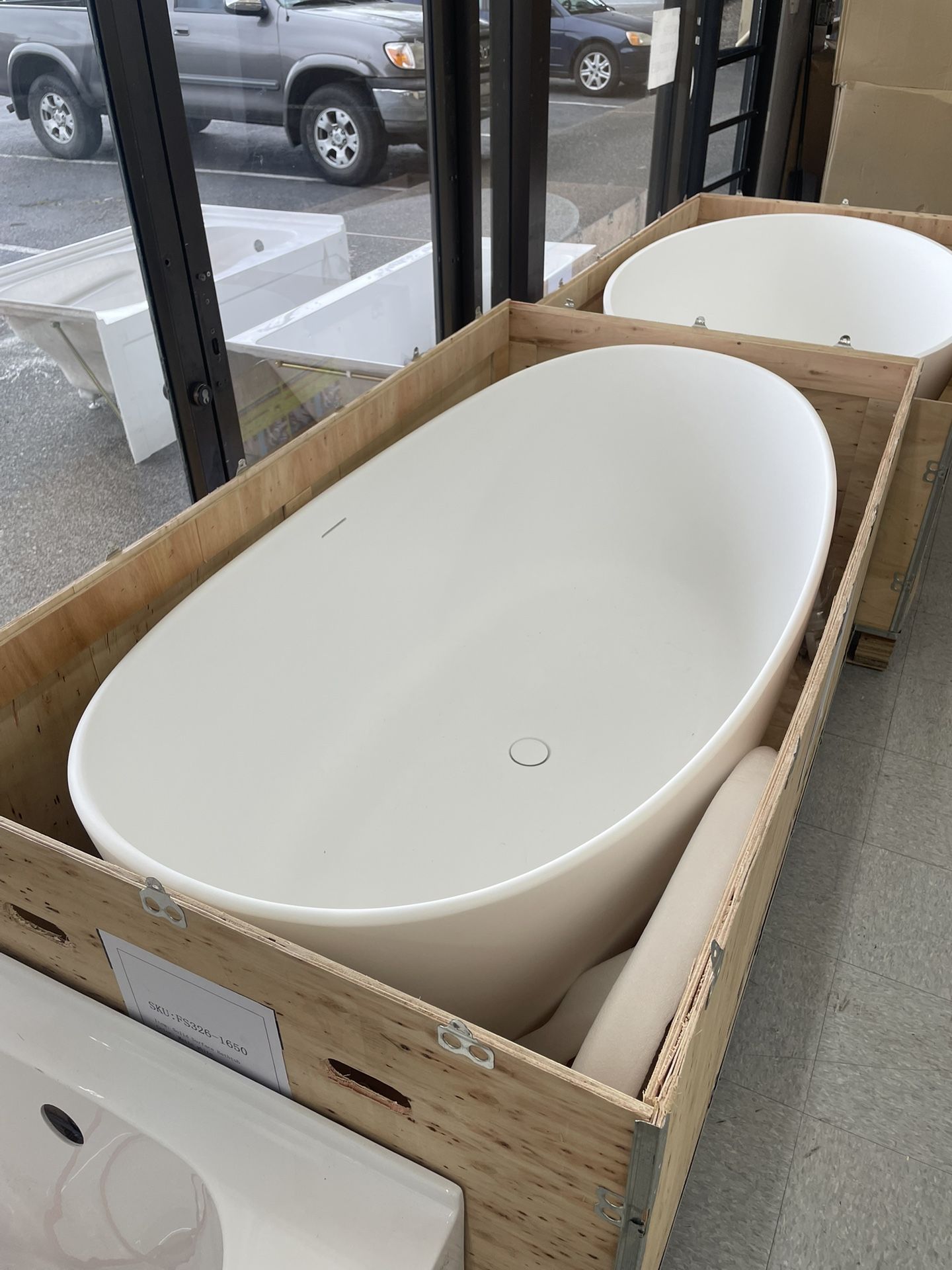 Solid Surface Bathtub 65”