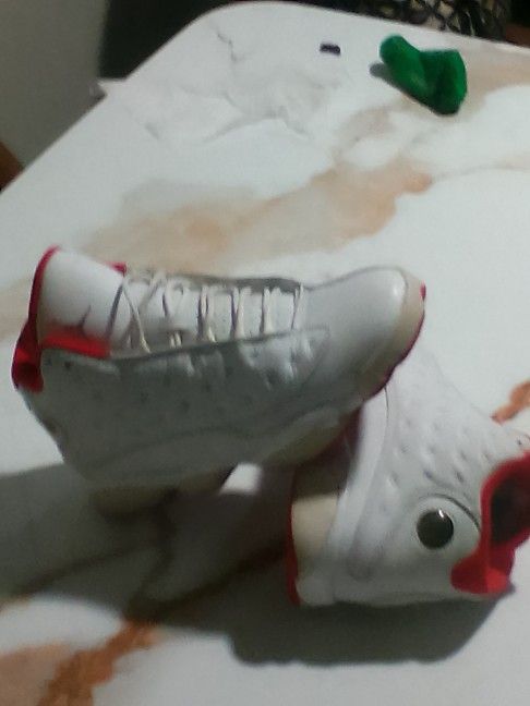 Jordan Retro 13