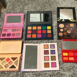 Eyeshadow Pallets