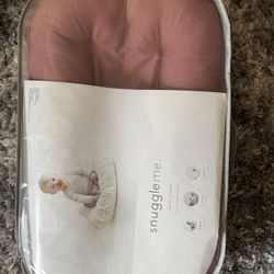 Snuggle Me Infant Lounger