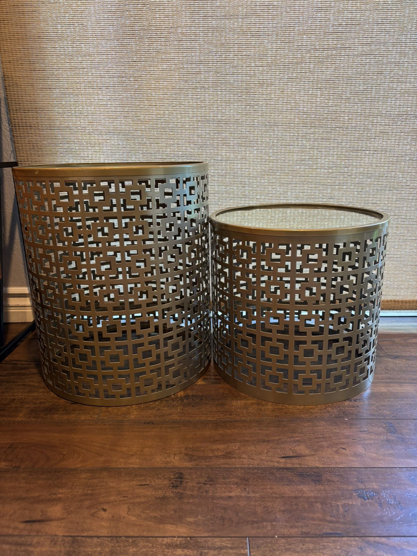 Nesting Accent Tables