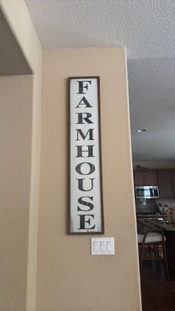 Farmhouse Wooden Sing