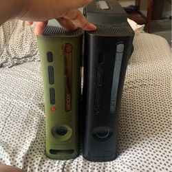 two xbox 360