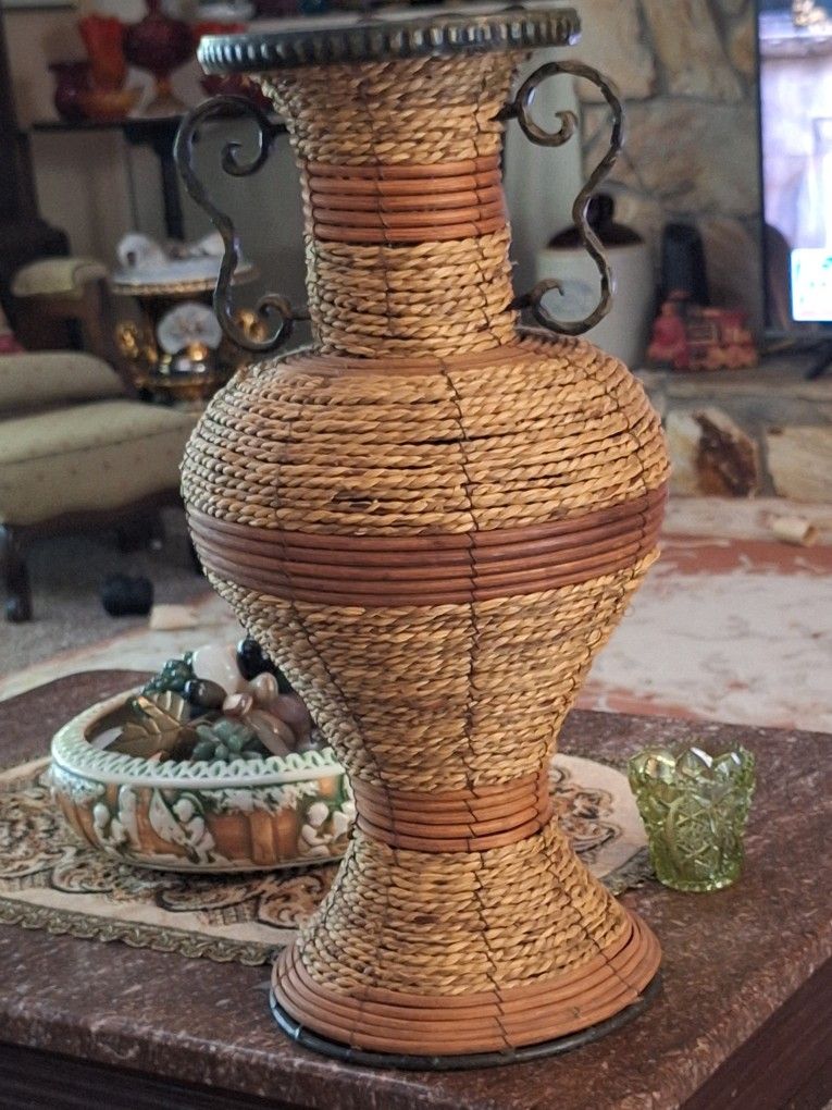 Wicker Tall Basket 