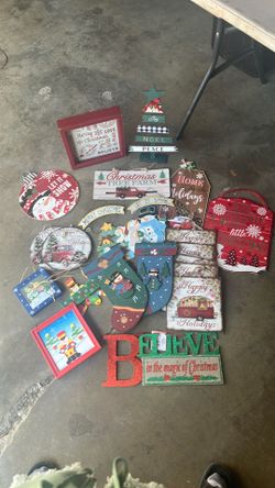 Christmas wall decor