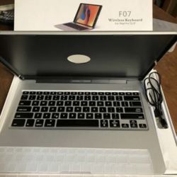 F07 Wireless Keyboard for iPad Pro 12.9"