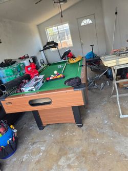 Pool table