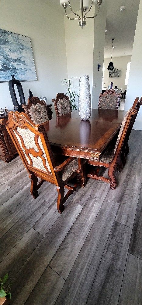 Dinning Room Set