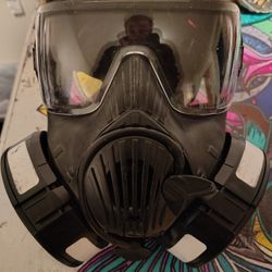 Avon Biochemical Warfare Official Gasmask