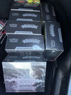 Pokémon Pitch Black ETB