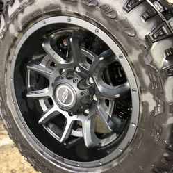 Chevy Silverado LT285 60R20