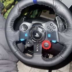 Logitech G29 Racing Wheel And Pedals