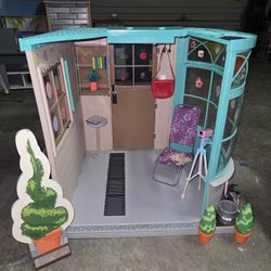 Our Generation 18 Inch Doll Greenhouse
