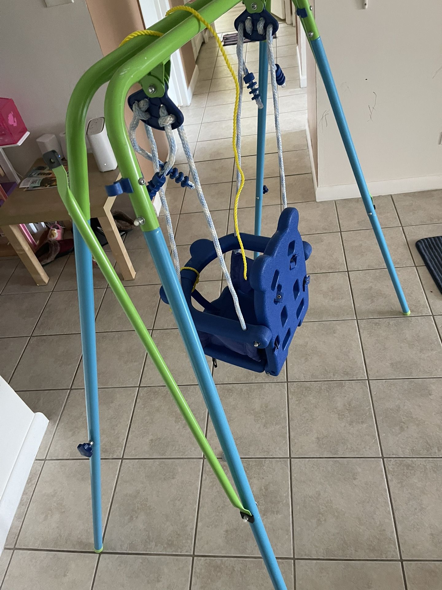 Kids Swing