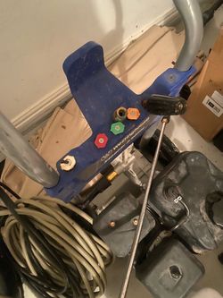 Pressure washer and surface cleaner