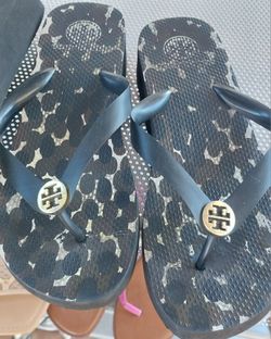 TORY BURCH THONG SANDAL