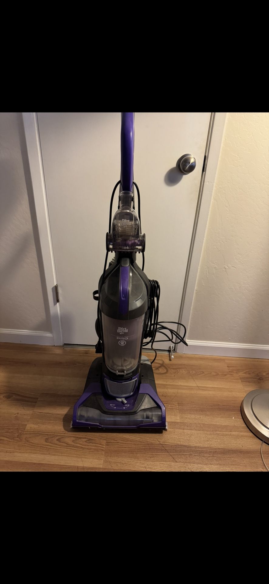 Dirt Devil Vacuum