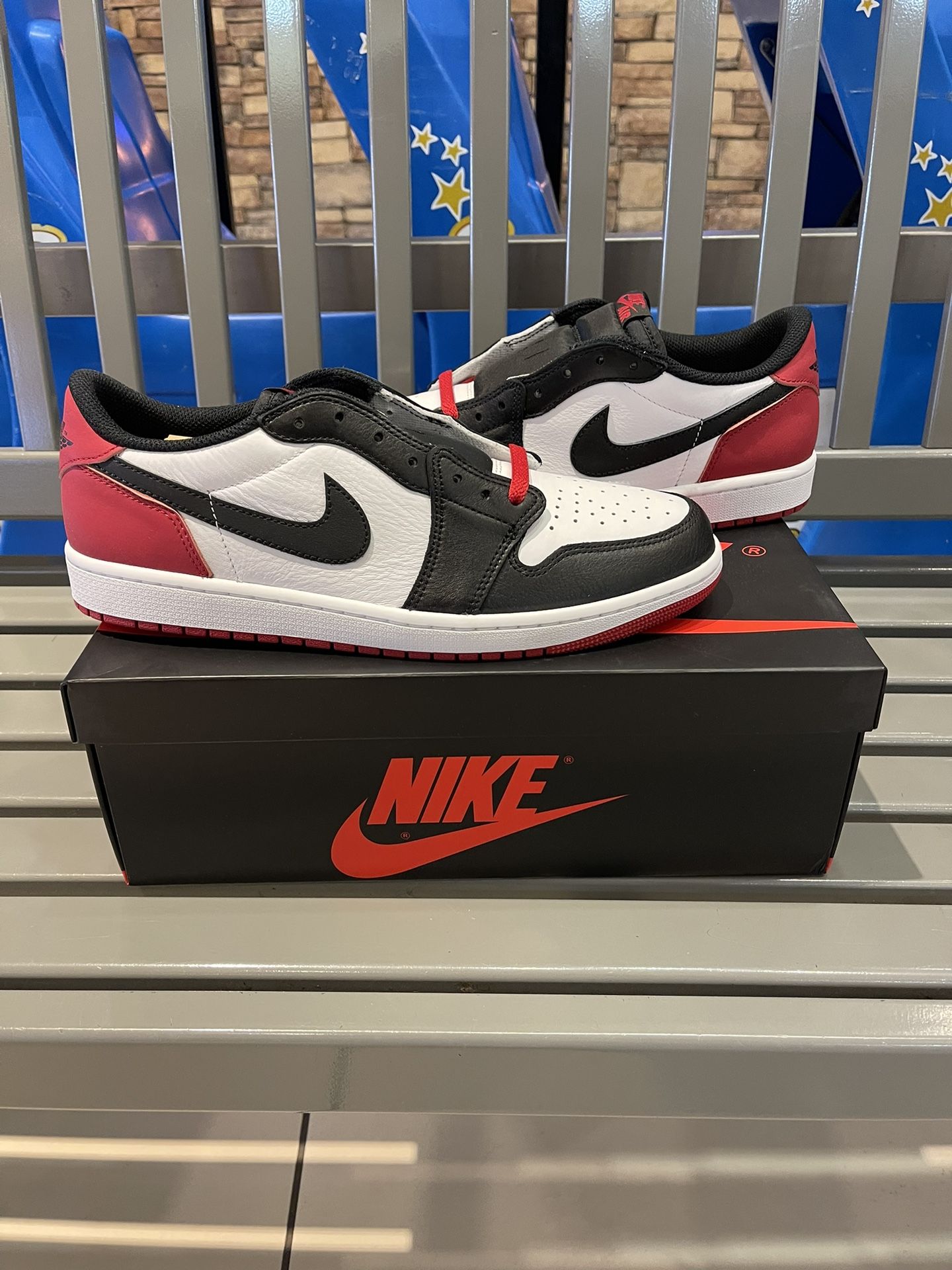 Nike Air Jordan Bred Toe