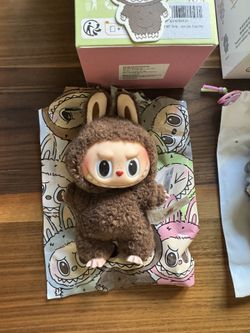 Popmart Exciting Macaron Secret Chestnut Cocoa