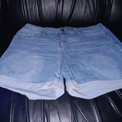 Angel Forever Young Shorts (Size 12)