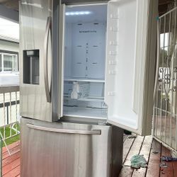  For Sale Freezer Samsung Nice