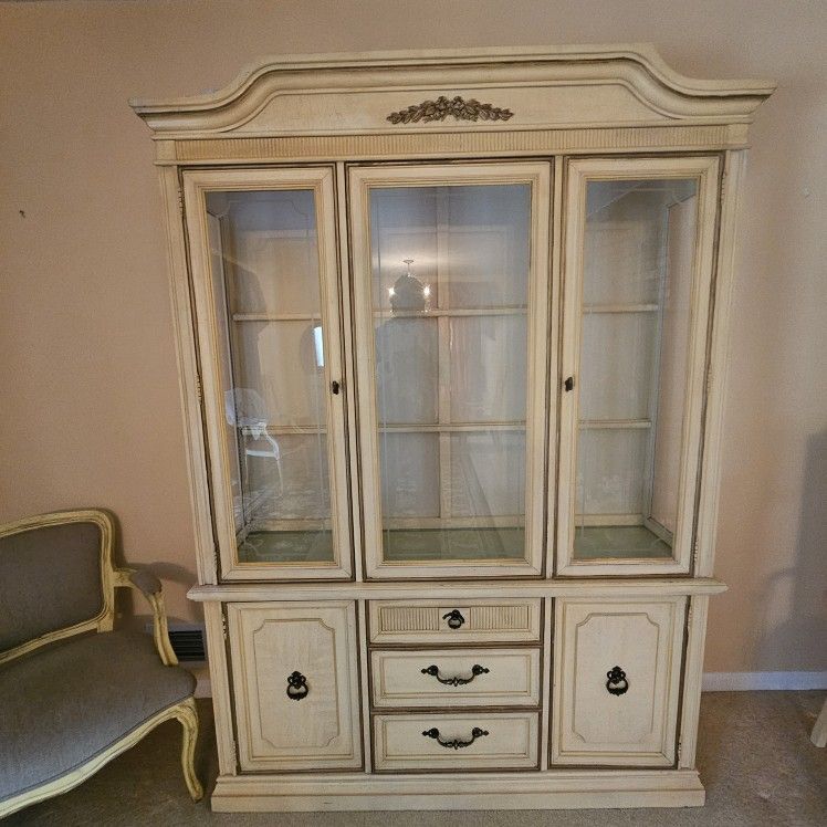 Vintage China Cabinet 