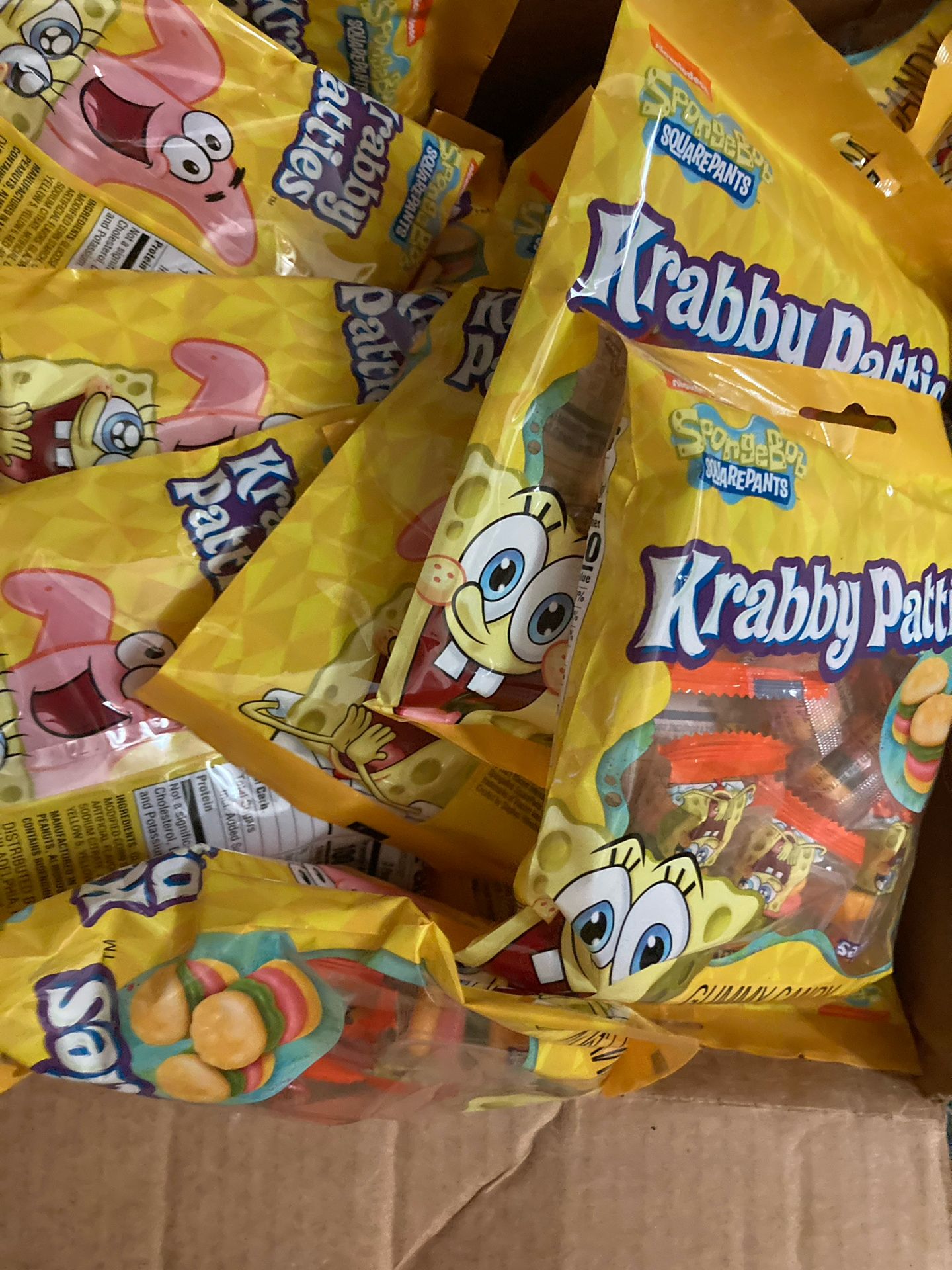 40-Packs Krabby Patties Gummy Candy