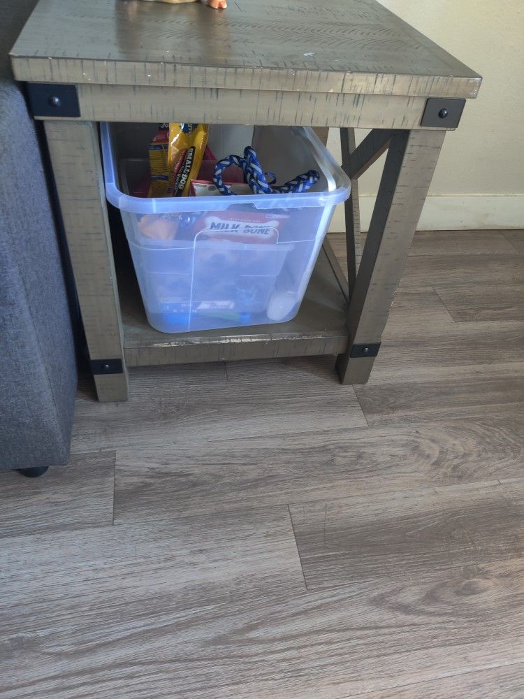 Coffee Table/Side Table