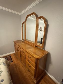 dresser
