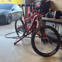 2020 Pivot Mach 6. XL 