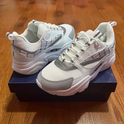 DIOR B22