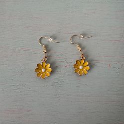 Yellow Daisy Earrings