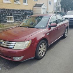 2008 Ford Taurus runs perfect