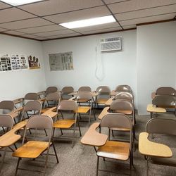 Set of 20 “VINTAGE”  Folding student desk/chairs $200 