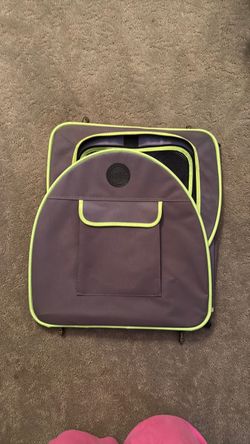 Collapsible Pet Travel Carrier