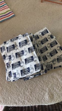 Denture cleaner tablets