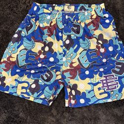 EE Shorts